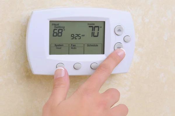 Custom Air Conditioning and Heating Co.: HVAC Installation, Repair, and Maintenance