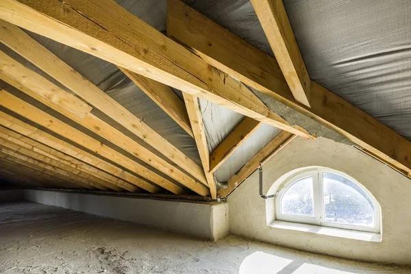 Signs Your Attic May Be Struggling With Houston’s Extreme Heat